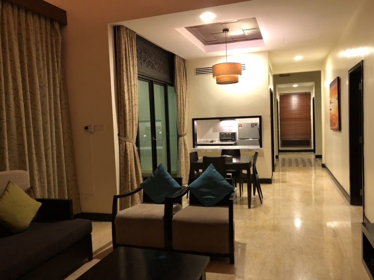 リビング全体 窓側から