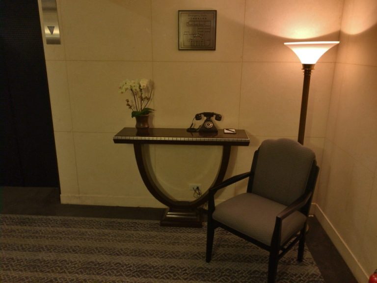 12階のエレベーターホール