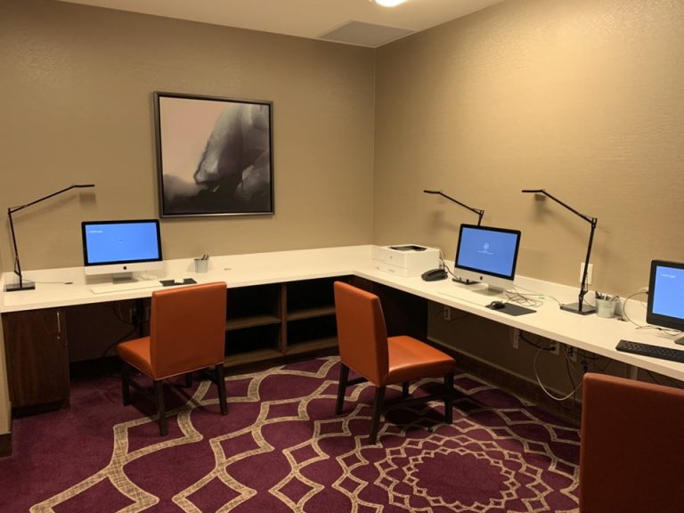 オフィスは2階にも鍵アクセスでありましあ