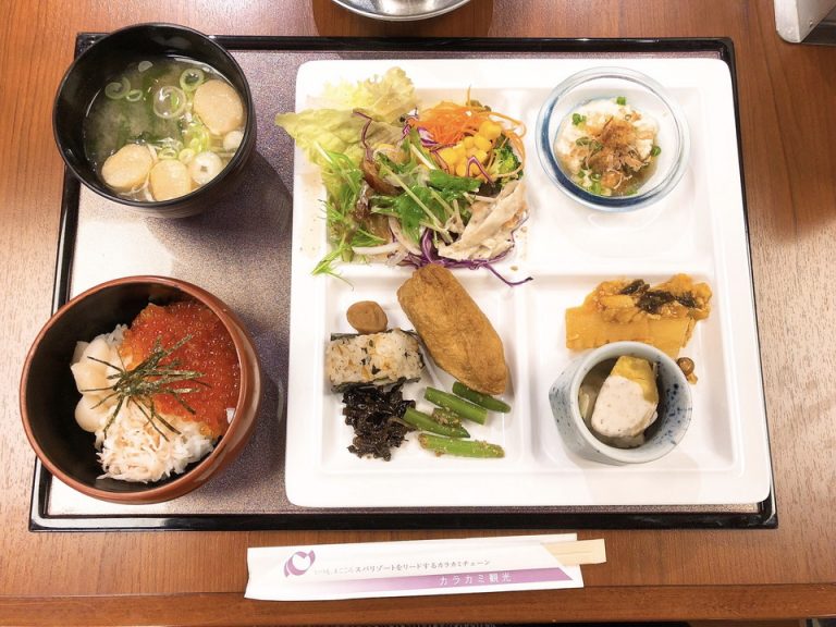 朝食ビュッフェ