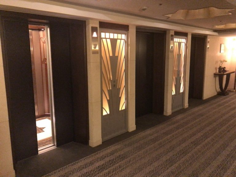 客室エレベーターホール (4)