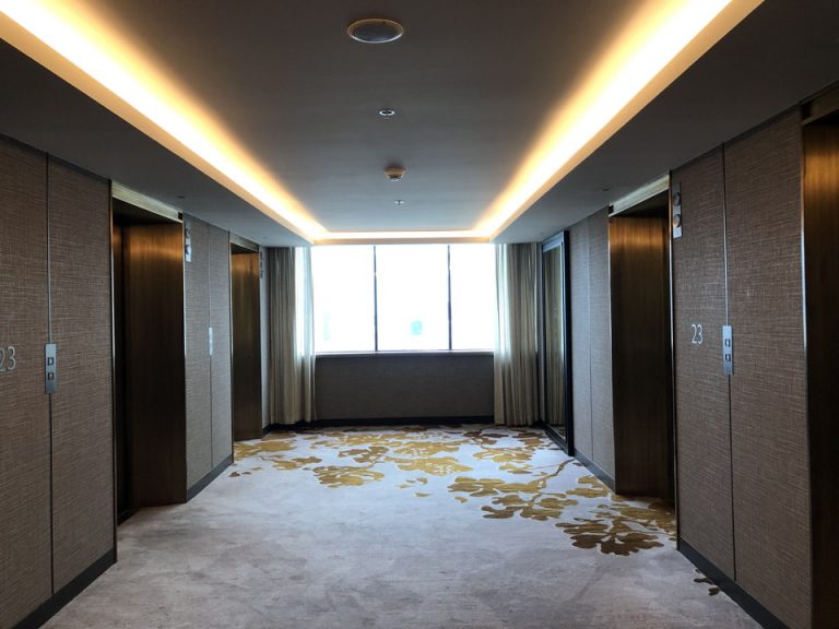 エレベーターホール客室階