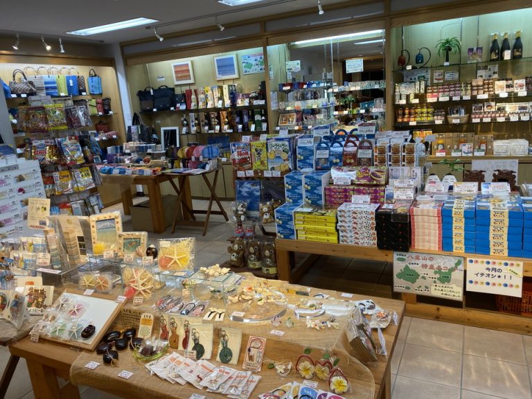 ショップ内観