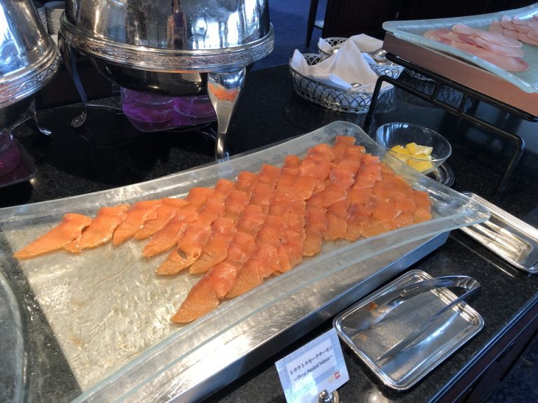 トラウトスモークサーモン