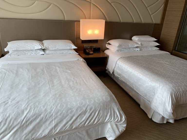 客室_ベッド全体