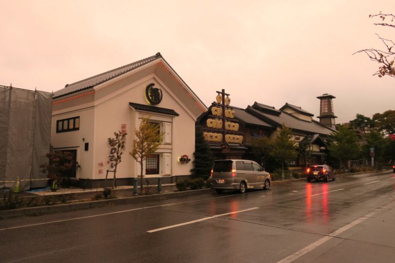 観光スポット(高田屋嘉兵衛資料館)