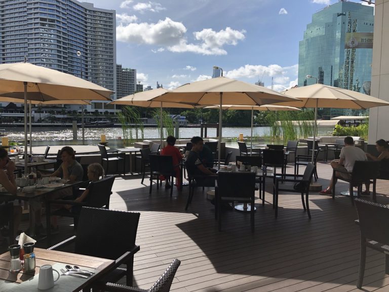 客席全体(アウトサイド)