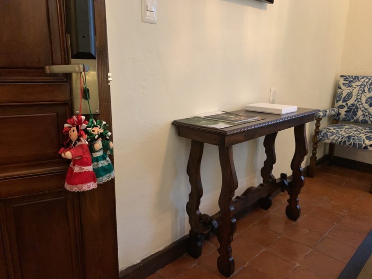 客室ドア_(内側)