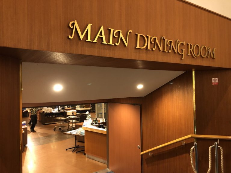 レストラン入口