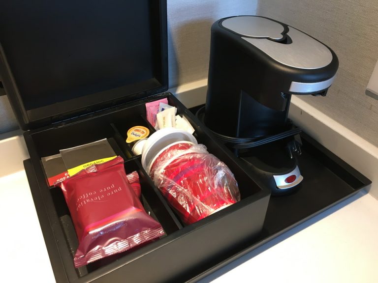 ミニバー・カフェコーナー