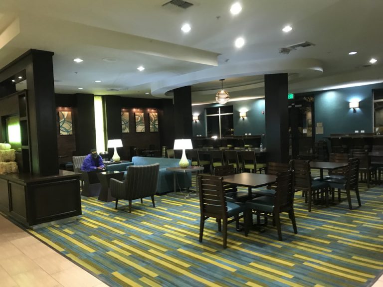 朝食会場兼ロビー