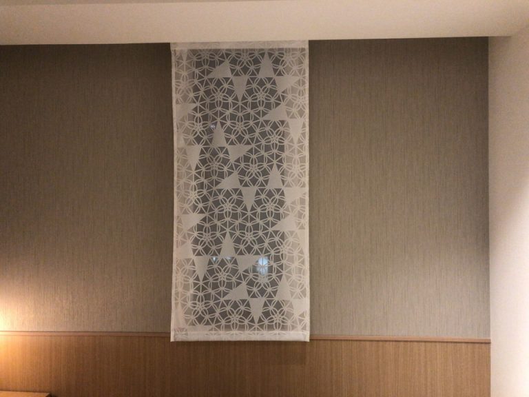 客室窓