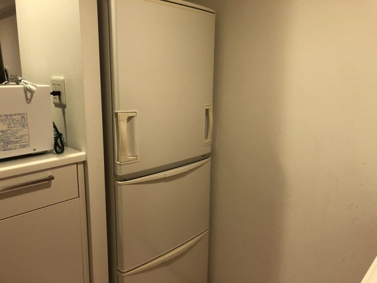 冷蔵庫閉めた状態