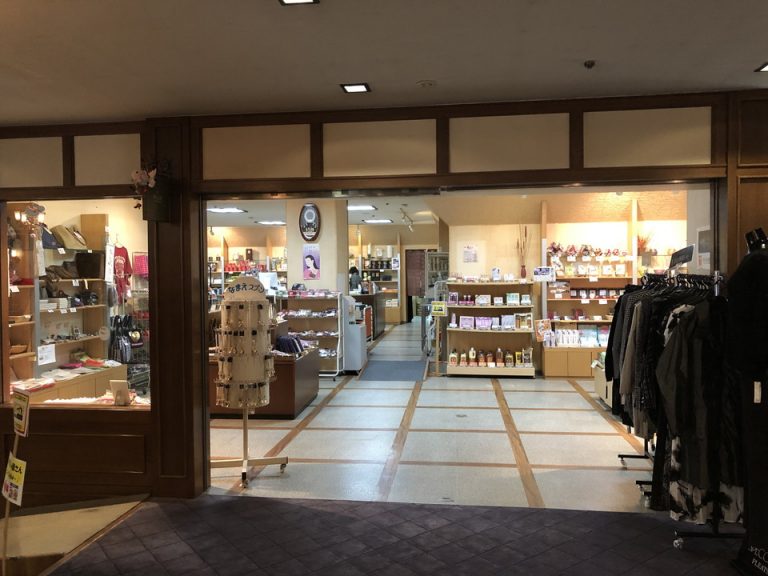 ホテル内ショップ(外観②)