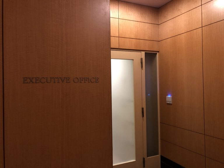 3F エグゼクティブ オフィス