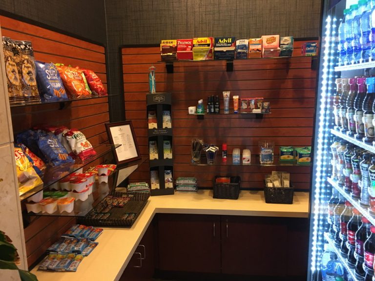 ショップ外観・内観