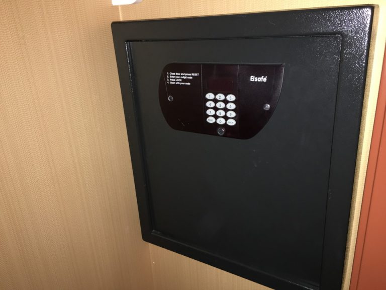 セーフティボックス閉じた状態