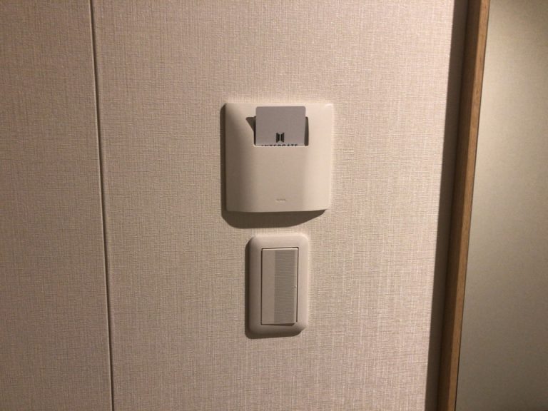 カードキーボックス