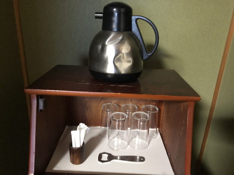 グラス・カップ