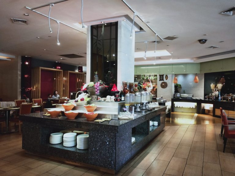 朝食 バイキングだった