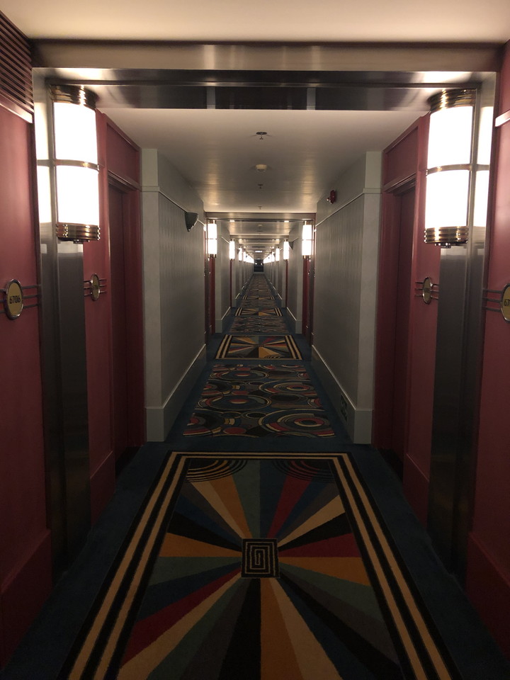 客室階廊下全体