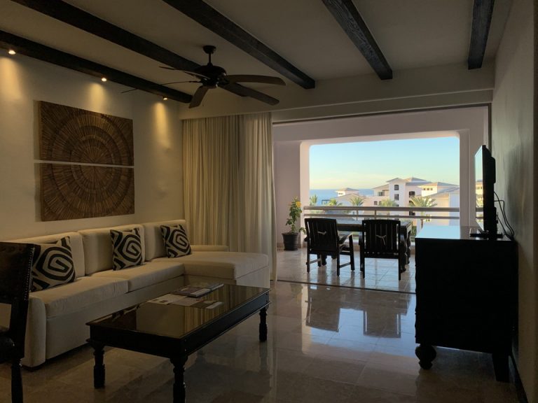 客室 リビングルームからの眺め