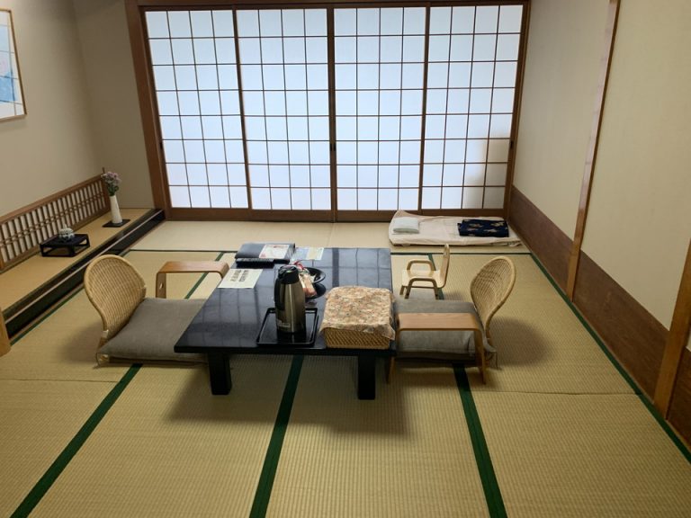 客室全体(窓側方向)2