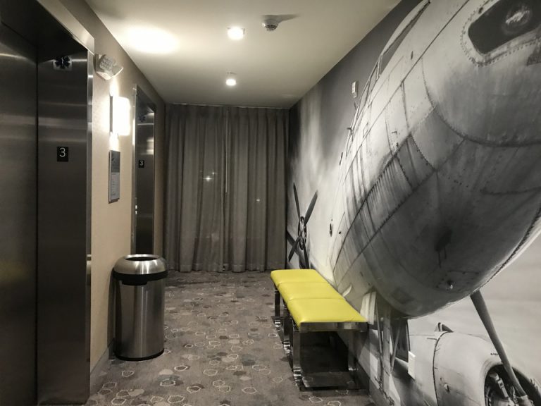 エレベーターホール