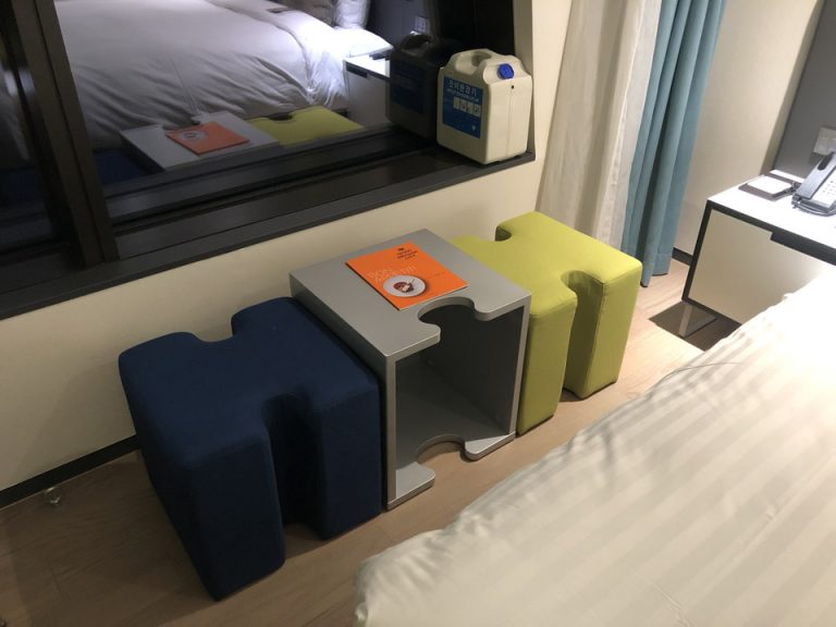 ソファらしきインテリア