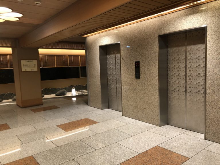 EVホール客室階