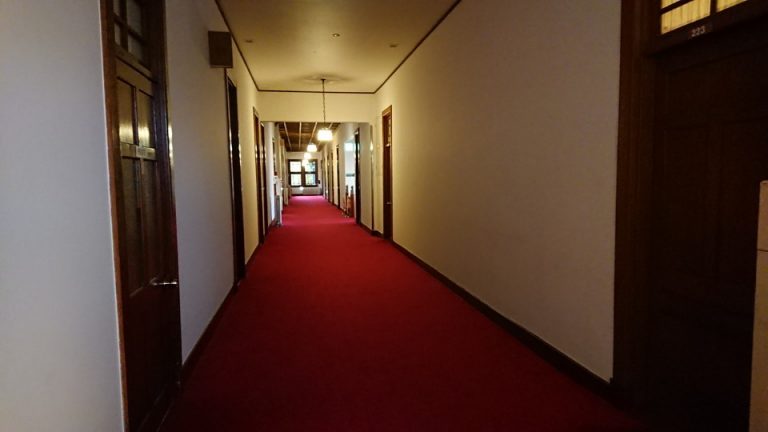 客室階廊下全体3