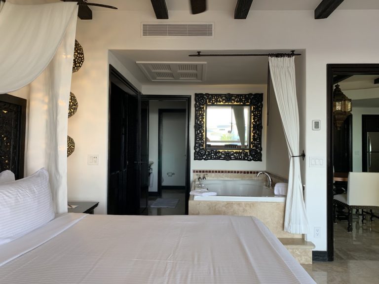 客室 バスタブ(1)