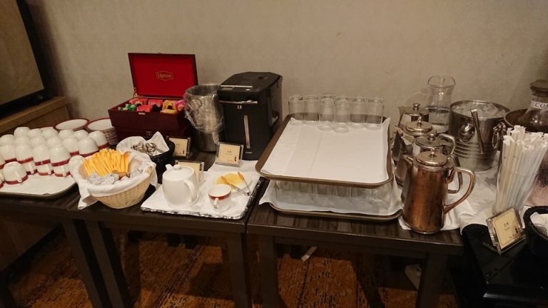 夕食ビュッフェ12