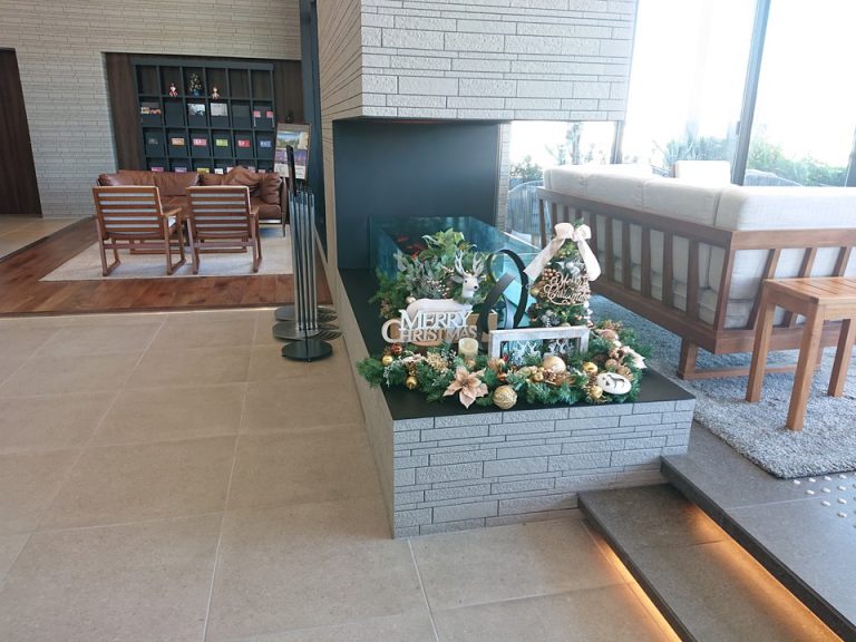 フロント内のオブジェ