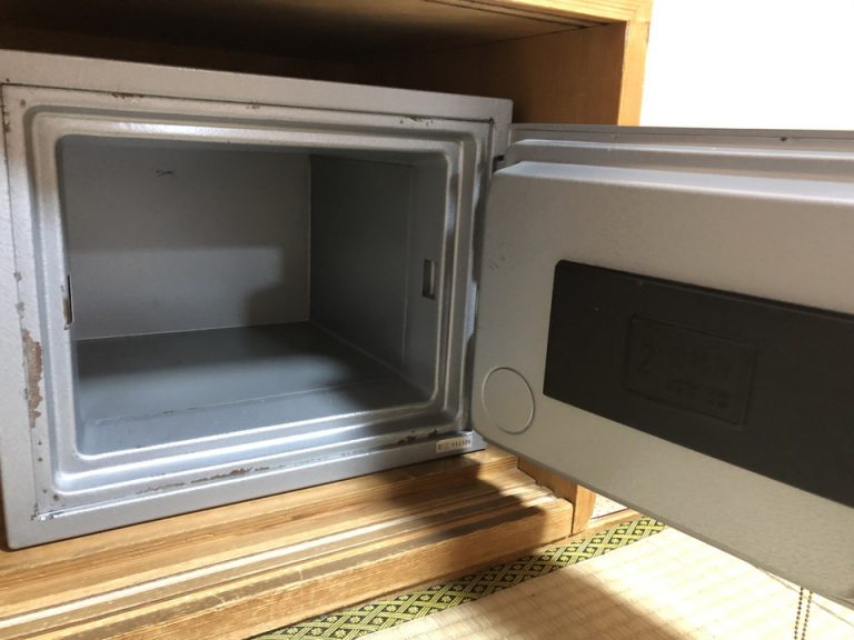 セーフティボックス開けた状態