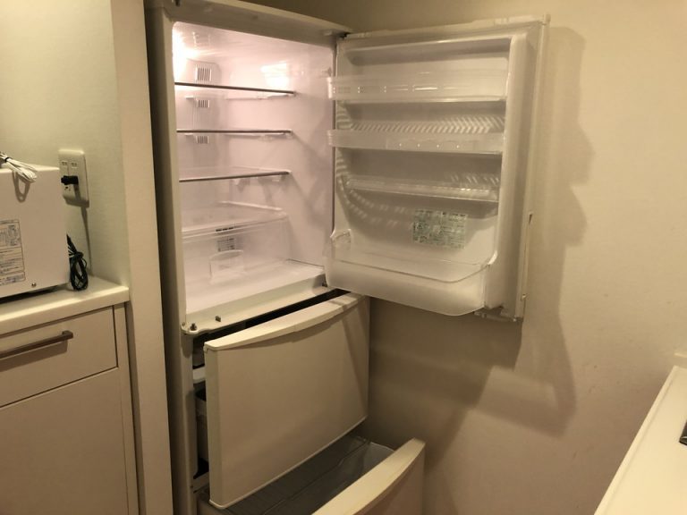 冷蔵庫開けた状態(1)