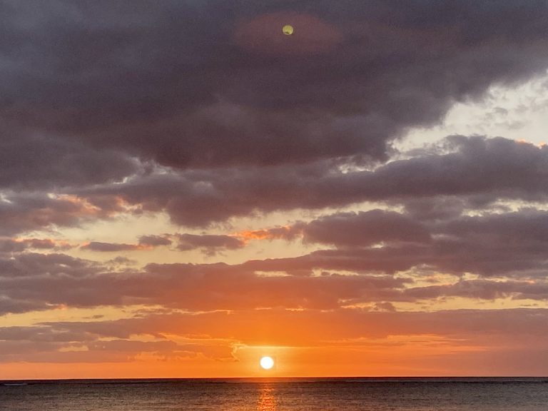 バルコニーからの夕日