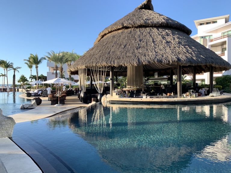 ホテル内のレストラン フロア・デ・ノチェ(1)