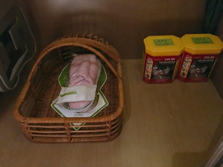 スリッパ