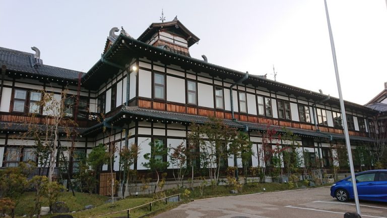 ホテル 建物2