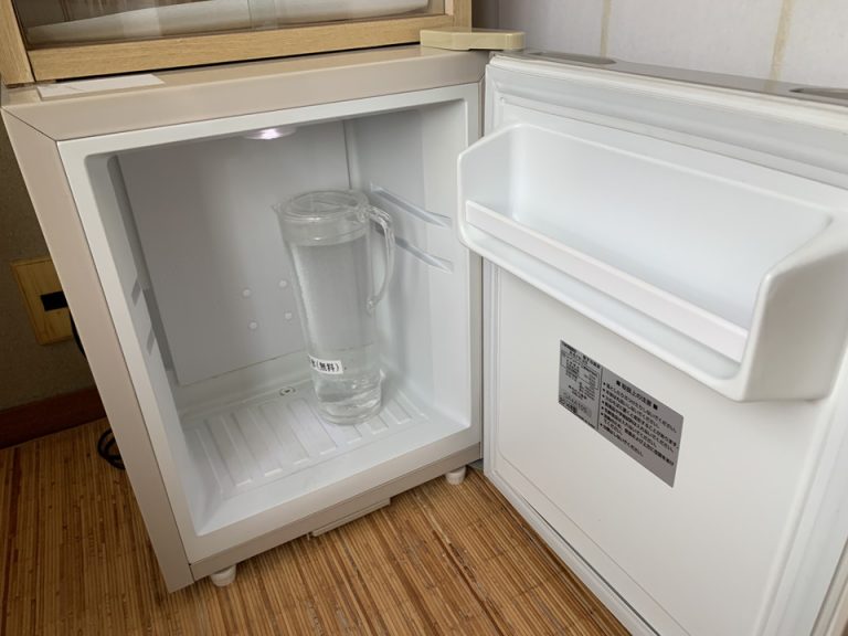 冷蔵庫(開けた状態)