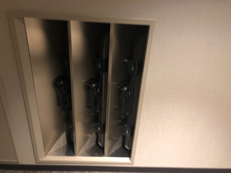 EVホール ズボンレッサー