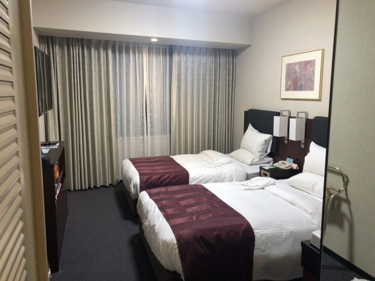 部屋全体(入口から)