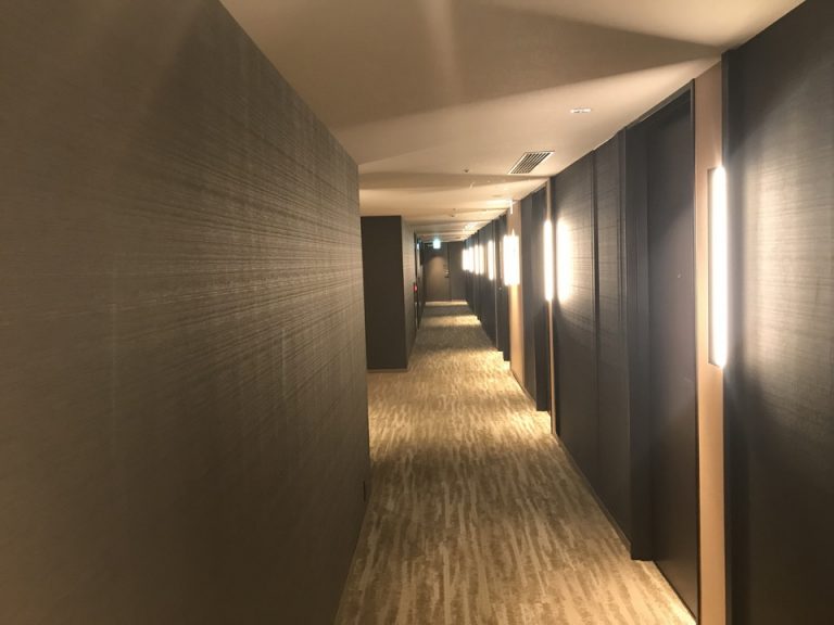 廊下(1)