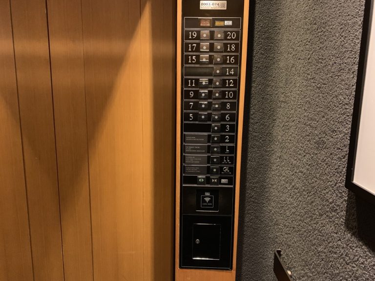 エレベーター階数ボタン01