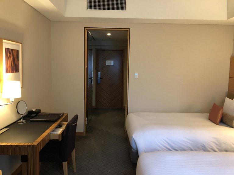 部屋から入り口