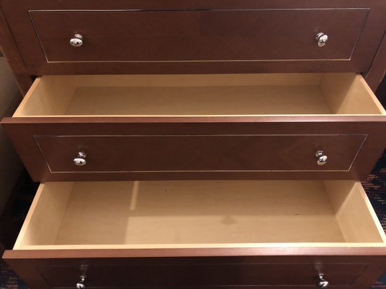 収納(開けた状態)