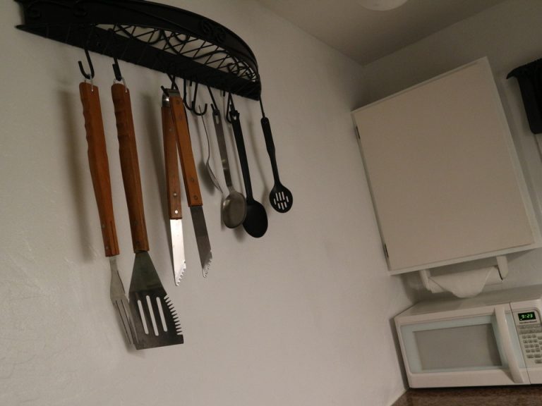 食材を買い込んで料理が出来るように一通りの料理器具は揃っています。