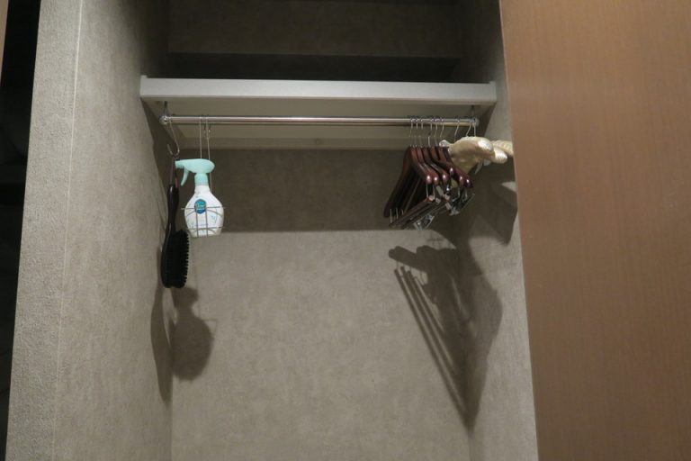 クローゼット開けた状態