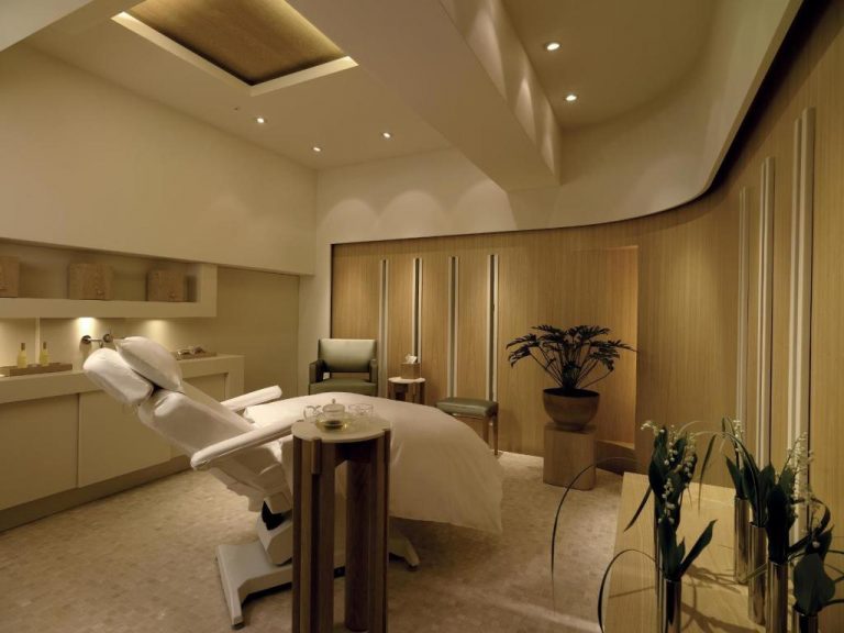 6922_17021022280050918890